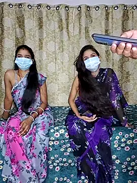 Snapshot of Forest_Queen chatting on March 12, 2026, 5:41 pm Forest Queen online show from March 12, 2026, 5:41 pm