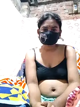 Hot Sweeti online show from February 15, 2026, 11:01 pm