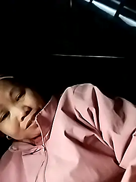 Sam-cute online show from May 2, 2026, 3:00 am