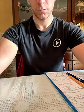 Snapshot of badCecio chatting on January 14, 2026, 11:05 am badCecio online show from January 14, 2026, 11:05 am