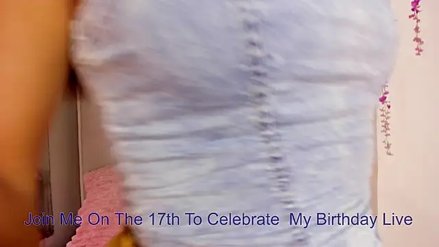 chloe peach  online show from July 29, 2026, 1:20 pm