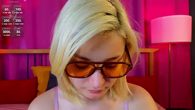 BarbaraGreen online show from June 22, 2026, 7:38 am