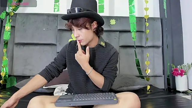 Liam Grant online show from March 6, 2026, 8:16 pm