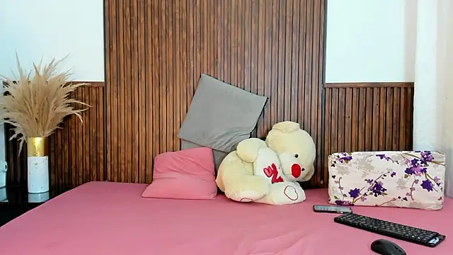 kaly honey online show from March 21, 2026, 5:56 am