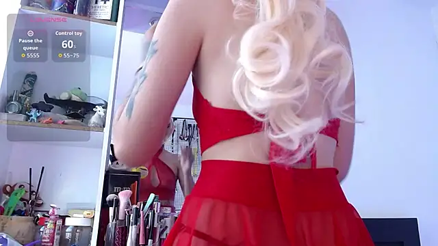 Snapshot of MelisaVelvet chatting on July 9, 2026, 8:13 pm MelisaVelvet online show from July 9, 2026, 8:13 pm