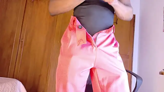 samirths boy  online show from June 17, 2026, 7:04 pm
