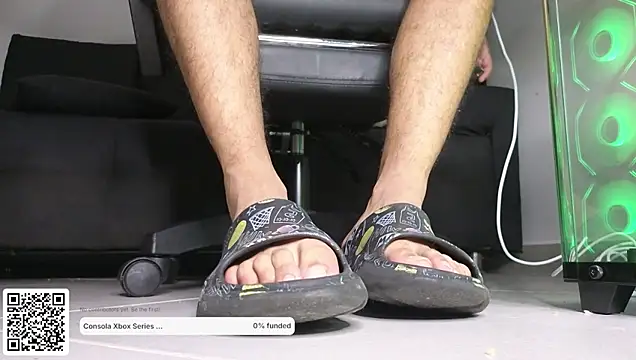 Snapshot of cash_master888 chatting on February 20, 2026, 12:51 am cash master888 online show from February 20, 2026, 12:51 am