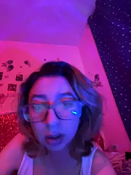 RavenEllieUniverse online show from February 15, 2026, 7:51 am