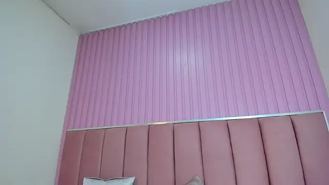 Zoehoney hl online show from February 26, 2026, 10:09 pm