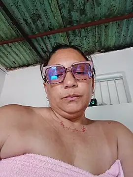 mariacarlota online show from July 8, 2026, 6:45 pm