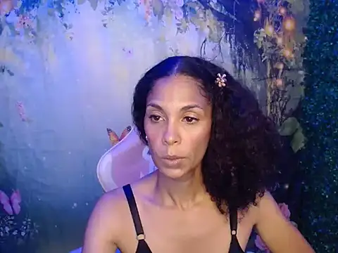 rosa skinny online show from April 27, 2026, 9:35 pm