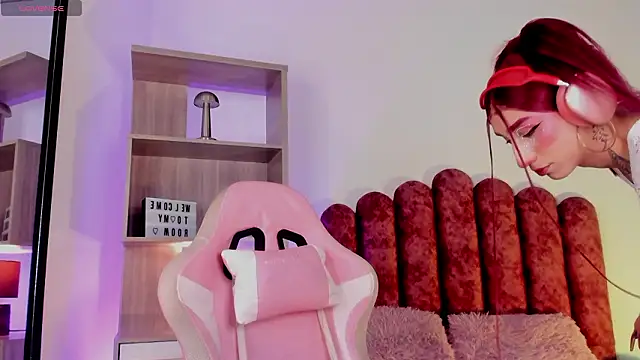 Eli-Bluee online show from March 12, 2026, 2:12 pm