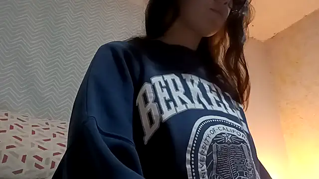 Raven  5 online show from February 25, 2026, 3:38 am