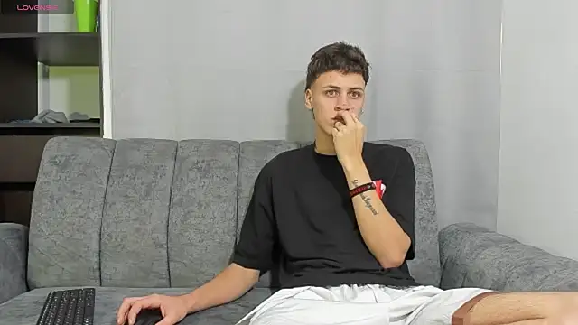 Two sexboys online show from February 11, 2026, 11:37 am