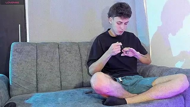 Two sexboys online show from March 13, 2026, 6:03 pm