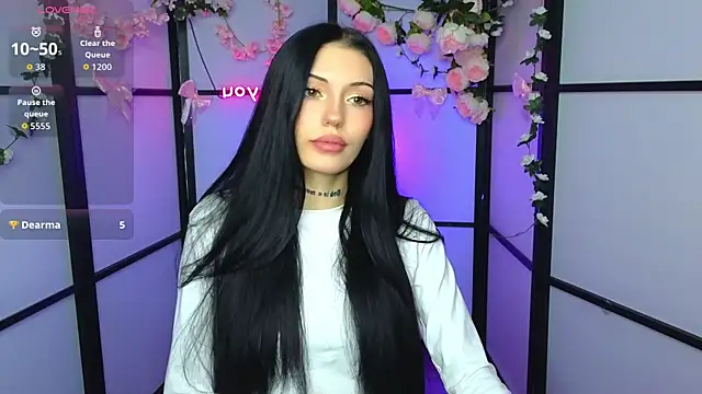 Snapshot of Kelly__Bunny chatting on June 18, 2026, 9:08 pm Kelly Bunny online show from June 18, 2026, 9:08 pm