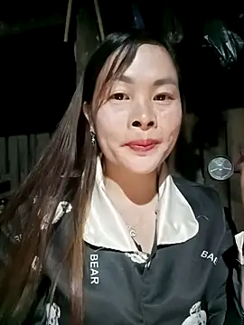 Bling sexy online show from February 10, 2026, 1:15 pm