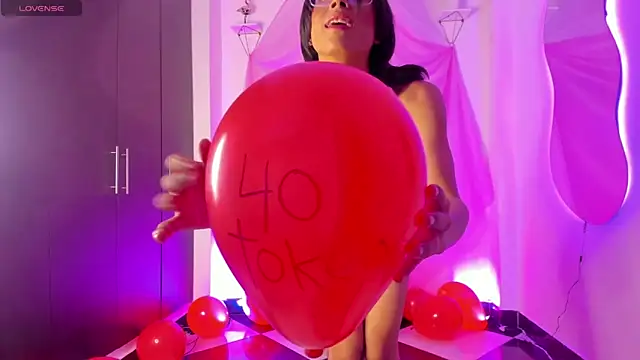 nao bell  online show from February 5, 2026, 7:18 pm