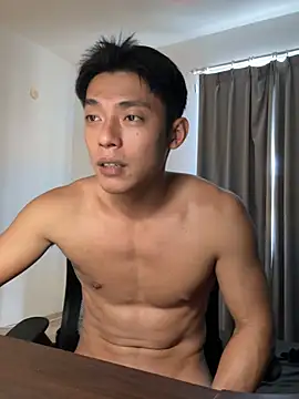 Yooo17 online show from March 9, 2026, 6:06 am