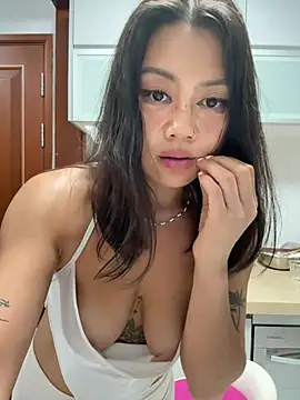 ruanruan05 online show from July 22, 2026, 1:47 pm