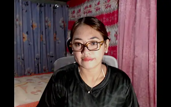 pinay mayahiga online show from July 19, 2026, 1:26 pm