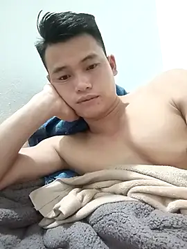 Maycute18 online show from March 11, 2026, 1:39 pm