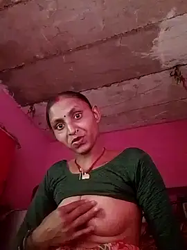 Juli rathore online show from February 4, 2026, 7:47 am