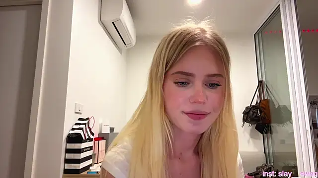 Snapshot of Slay_Swag chatting on March 2, 2026, 10:11 am Slay Swag online show from March 2, 2026, 10:11 am