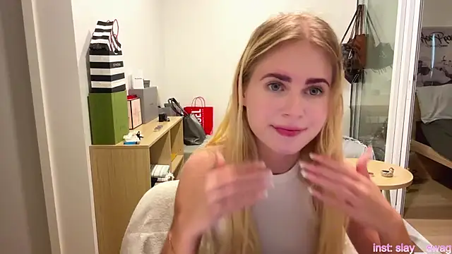 Snapshot of Slay_Swag chatting on March 5, 2026, 10:22 am Slay Swag online show from March 5, 2026, 10:22 am