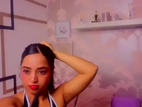 Emma Thompssonn online show from June 11, 2026, 12:25 pm