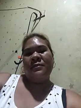 queen lovely69 online show from January 17, 2026, 12:43 pm