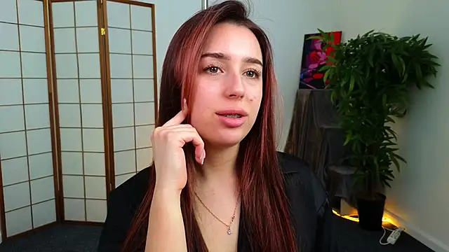 AnikaHarryson online show from April 24, 2026, 7:11 am