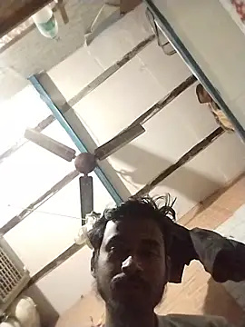 Gaymodel online show from February 4, 2026, 7:31 pm