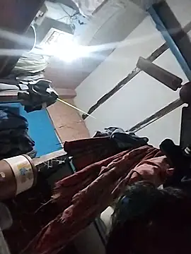 Gaymodel online show from February 11, 2026, 6:35 pm