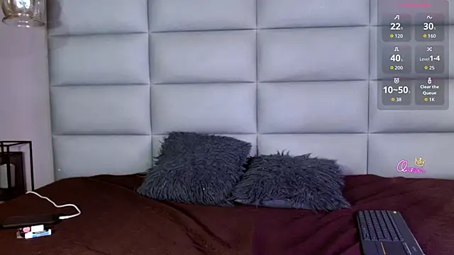 miss-liz- online show from March 19, 2026, 7:29 pm