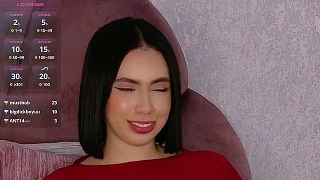 Sienna-Gold online show from April 30, 2026, 8:57 pm
