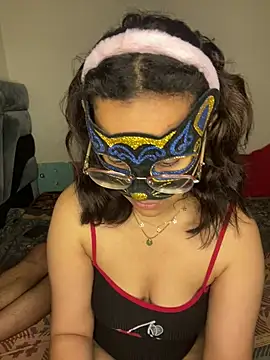 JAMILA-ARABIC online show from March 7, 2026, 10:29 pm