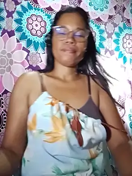 Snapshot of Yandris_1212 chatting on May 27, 2026, 1:35 am Yandris 1212 online show from May 27, 2026, 1:35 am
