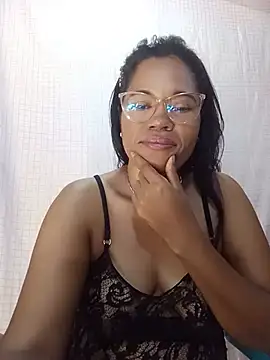 Snapshot of Yandris_1212 chatting on July 15, 2026, 1:49 pm Yandris 1212 online show from July 15, 2026, 1:49 pm