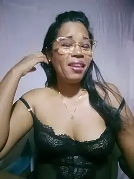Snapshot of Yandris_1212 chatting on July 23, 2026, 1:41 am Yandris 1212 online show from July 23, 2026, 1:41 am