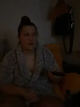 Snapshot of justsomeoneuknow chatting on February 24, 2026, 9:02 pm justsomeoneuknow online show from February 24, 2026, 9:02 pm