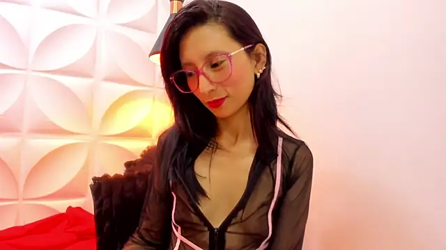 Snapshot of zaira_skinny chatting on May 9, 2026, 4:17 am zaira skinny online show from May 9, 2026, 4:17 am