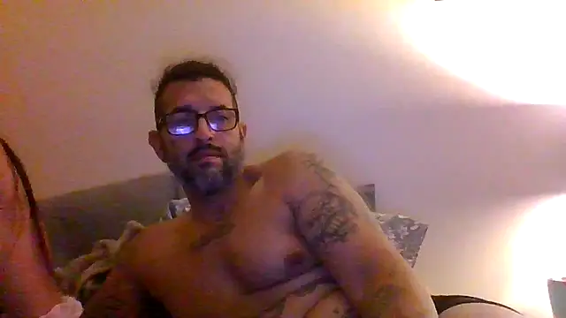 Snapshot of Tattoos77 chatting on May 28, 2026, 5:27 am Tattoos77 online show from May 28, 2026, 5:27 am