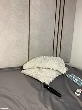 lilithdya online show from February 14, 2026, 11:12 pm