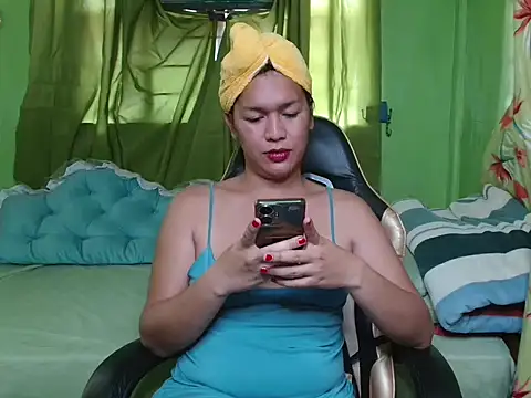 Snapshot of urslutscarlet chatting on March 16, 2026, 6:50 am urslutscarlet online show from March 16, 2026, 6:50 am