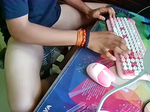 ron builds online show from March 12, 2026, 6:19 am