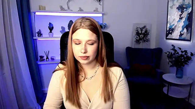 SweetDaylight online show from May 4, 2026, 7:32 pm