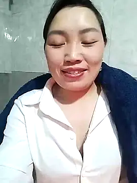 lia-coy online show from February 4, 2026, 10:15 pm