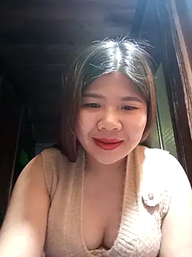 Lioe koei online show from February 2, 2026, 4:44 am