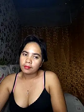 LoveSammantha24xxx online show from February 19, 2026, 4:52 am